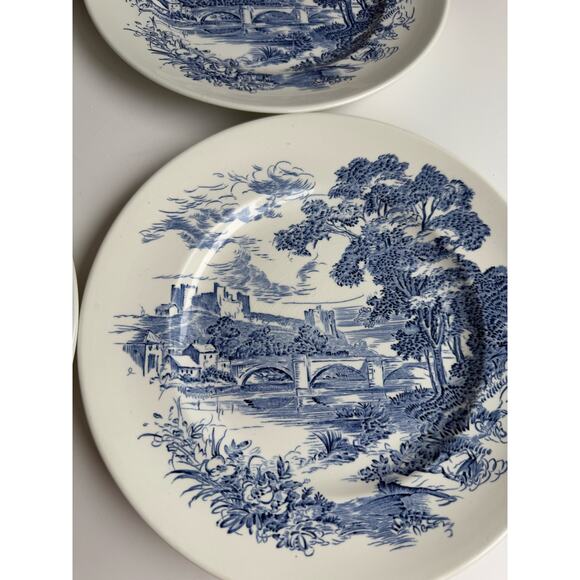 Vintage Wedgwood Dinner Plates Set of 4 Blue Transferware "Countryside" Pattern - Picture 5 of 9